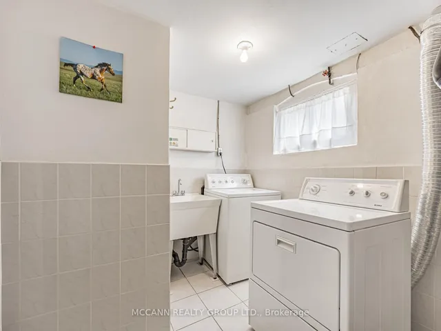 Additional image 32 of 407 Roselawn Ave