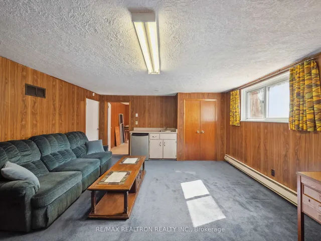 Additional image 27 of 397 Cortleigh Blvd