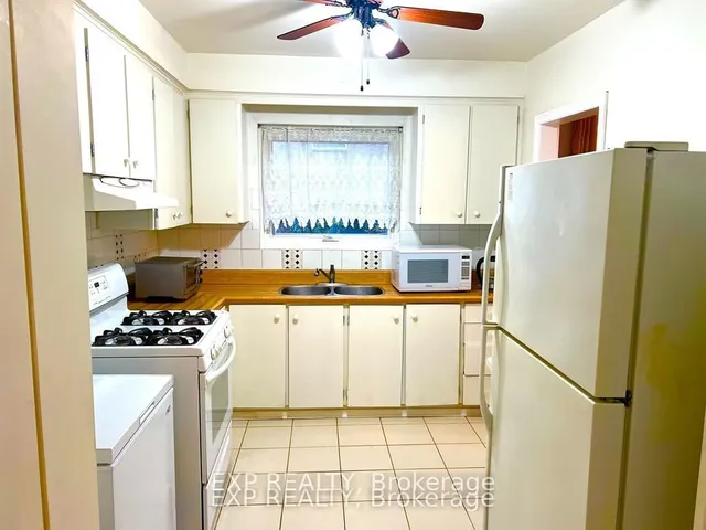 Additional image 6 of 39 Lexington Ave Unit 57