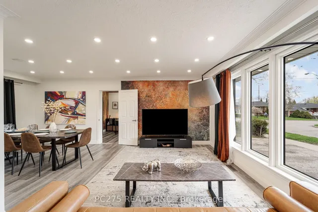 Additional image 10 of 67 Acton Ave