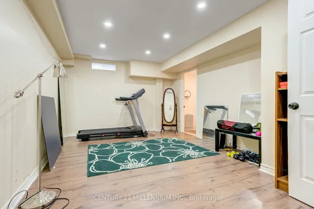 Additional image 30 of 200 Cresthaven Rd Unit 2