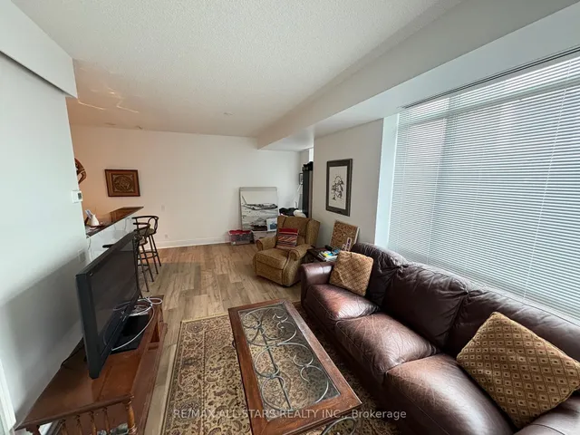 Additional image 21 of 500 Queens Quay N/A Unit 412W