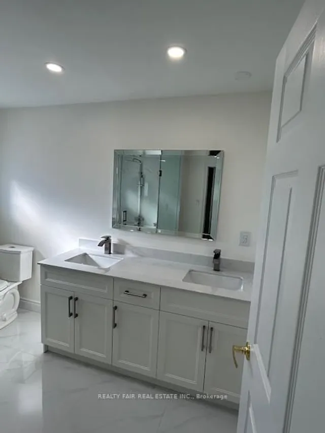 Additional image 22 of 7 Whitehorn Cres