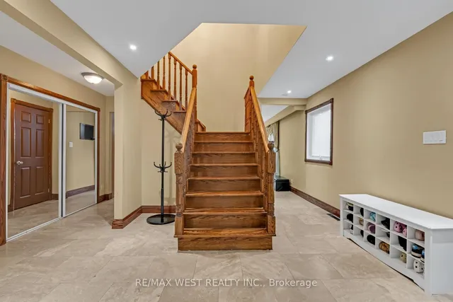 Additional image 11 of 45 Marysfield Dr