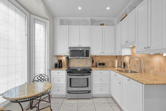 Additional image 20 of 636 Wellington St