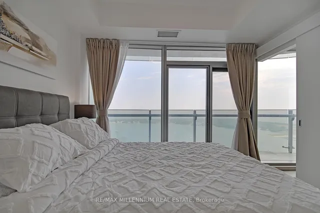 Additional image 37 of 12 York St Unit 5104