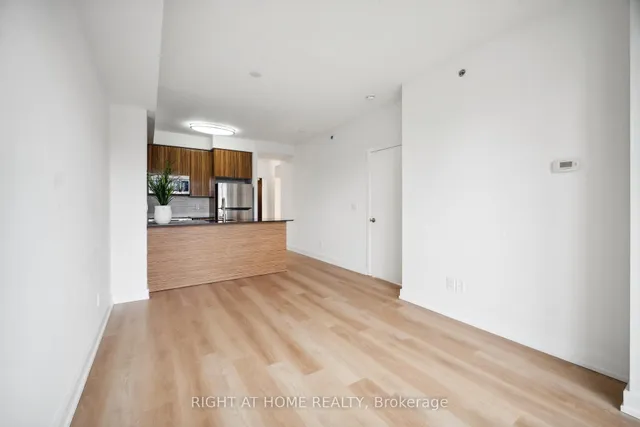 Additional image 4 of 225 Sackville St Unit 1005