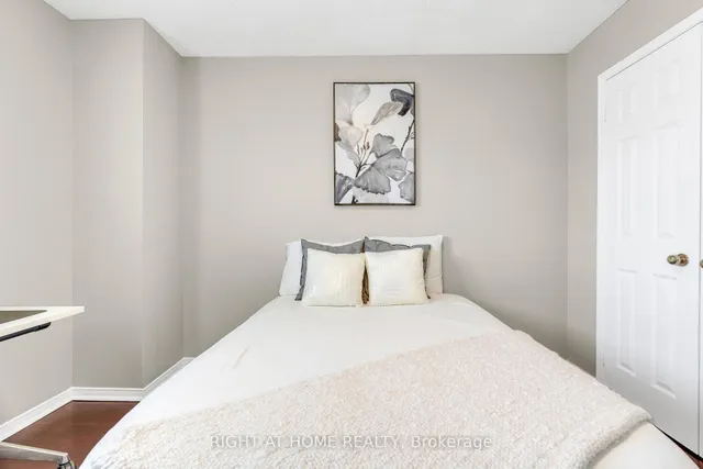 Additional image 35 of 1595 Meadowfield Cres