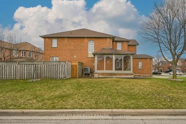 Additional image 4 of 29 Baccarat Cres