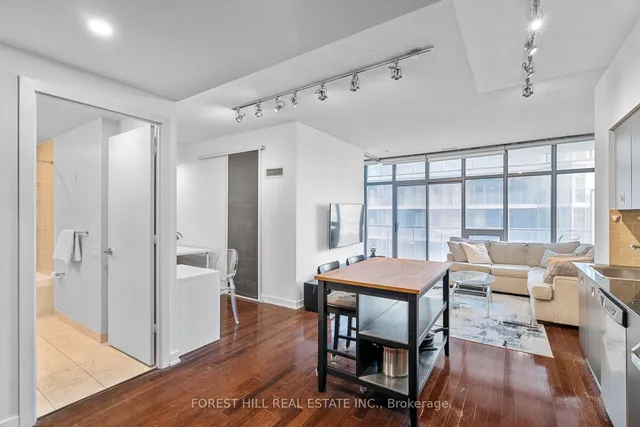 Additional image 20 of 33 Charles St Unit 1101