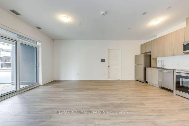 Additional image 11 of 480 Gordon Krantz Ave Unit 120