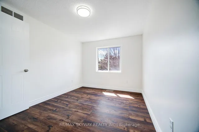 Additional image 33 of 184 Veronica Dr