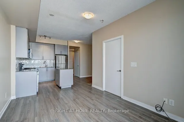 Additional image 11 of 85 Duke St Unit 1212