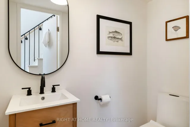 Additional image 27 of 214 Main St Unit 202