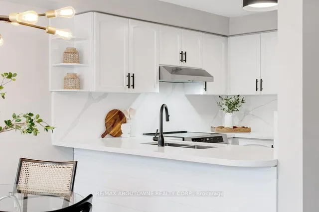 Additional image 13 of 4192 Thomas Alton Blvd