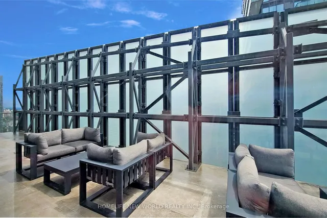 Additional image 32 of 65 St Mary St Unit 3102