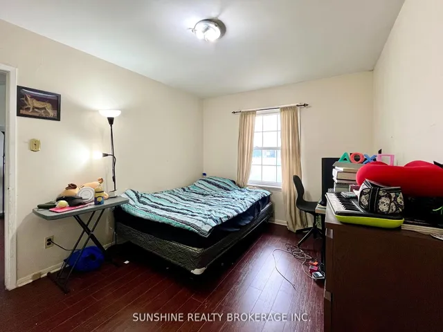 Additional image 12 of 65 Wigmore Dr