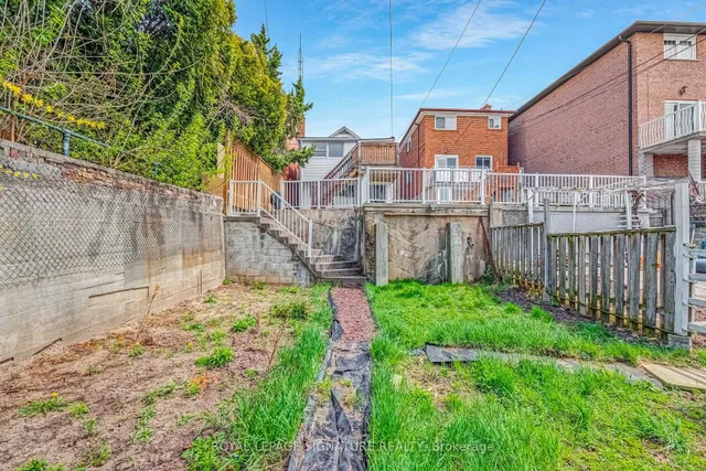 Additional image 37 of 494 Northcliffe Blvd