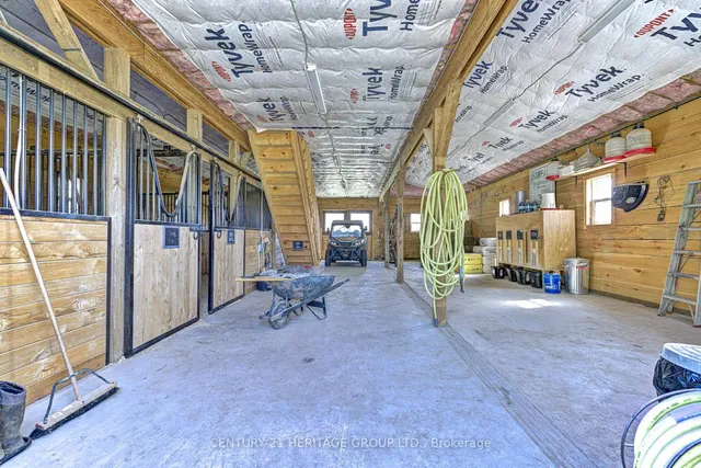 Additional image 41 of 5489 Milburough Line