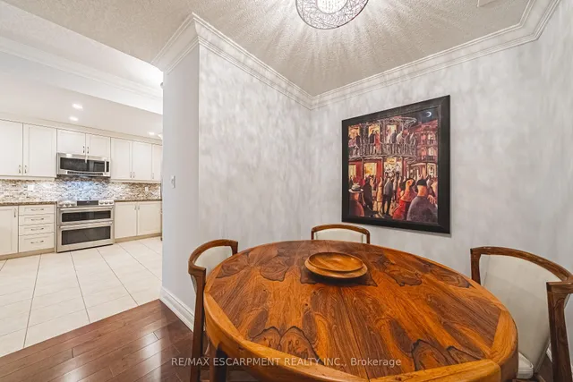 Additional image 13 of 125 Wilson St Unit 107