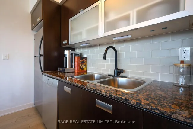 Additional image 14 of 80 Western Battery Rd Unit 1708