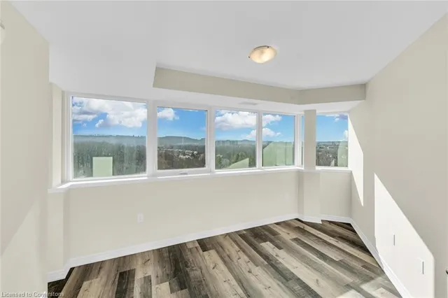 Additional image 28 of 2750 King St Unit 706