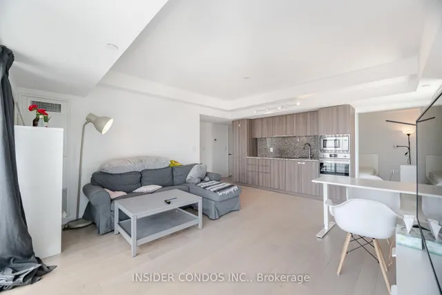 Additional image 13 of 955 Bay St Unit 2607