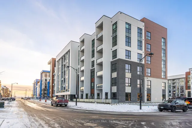 470 Gordon Krantz Ave Unit 520