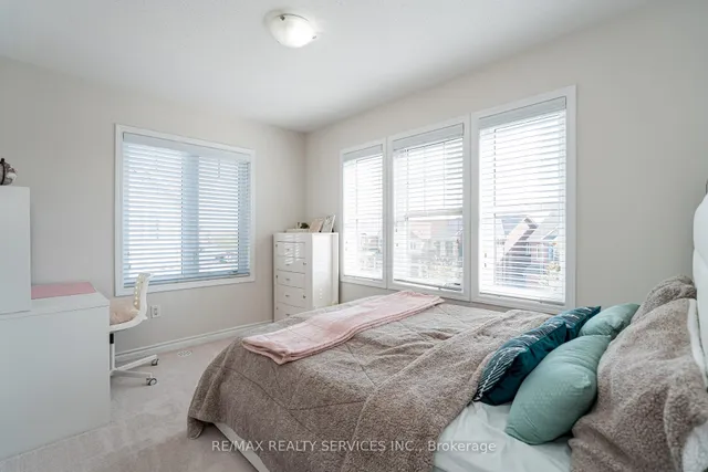 Additional image 38 of 23 Billiter Rd