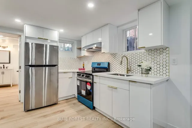 Additional image 42 of 8 Lauder Ave