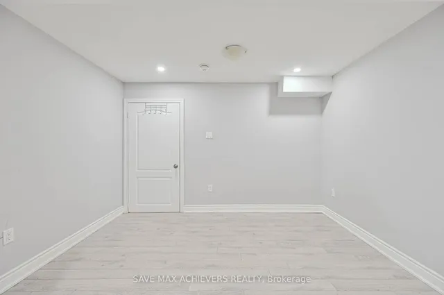 Additional image 8 of 7 Seacliff Cres