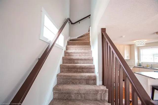 Additional image 32 of 489 East Ave Unit B