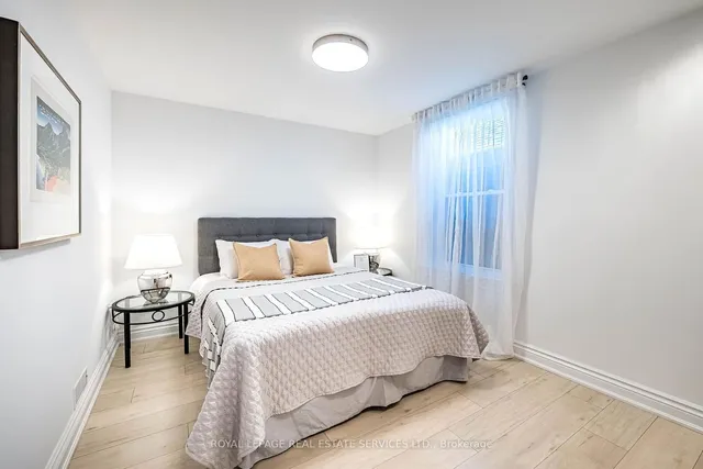 Additional image 17 of 48 Thirteenth St