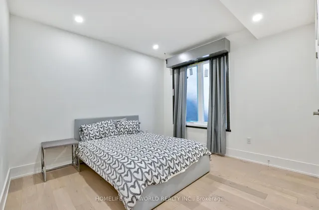 Additional image 24 of 253 Albany Ave