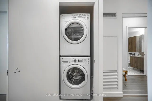 Additional image 23 of 38 Iannuzzi St Unit 1805