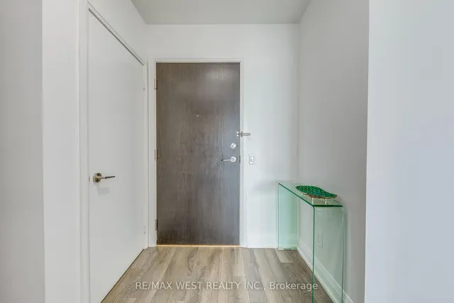 Additional image 5 of 1461 Lawrence Ave Unit 1706