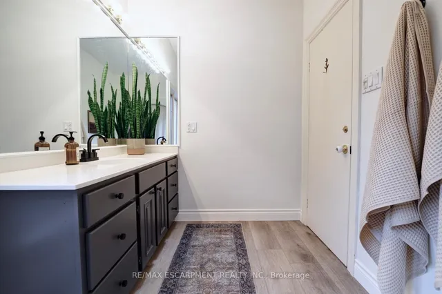 Additional image 34 of 146 Birett Dr