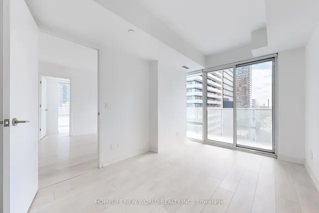 Additional image 14 of 501 Yonge St Unit 912