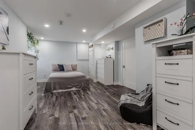 Additional image 34 of 1100 Dovercourt Ave