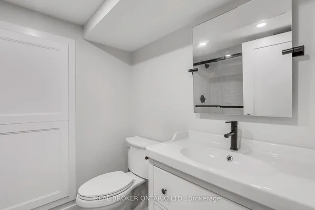 Additional image 31 of 40 Montcalm Pl