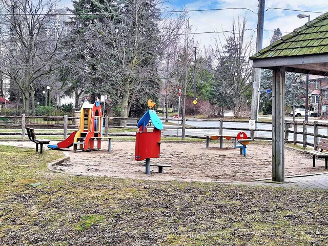 Additional image 39 of 28 Empress Ave Unit 603