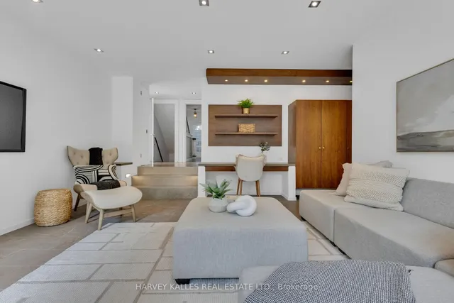 Additional image 20 of 111 Strathallan Blvd