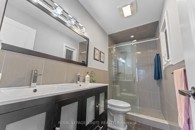 Additional image 32 of 59 Shanly St