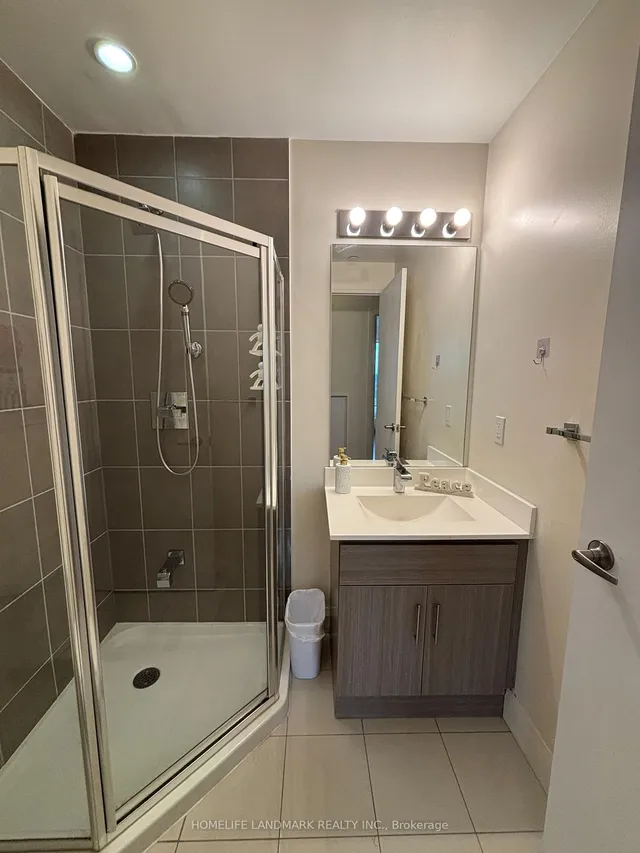 Additional image 22 of 68 Canterbury Pl Unit 1809