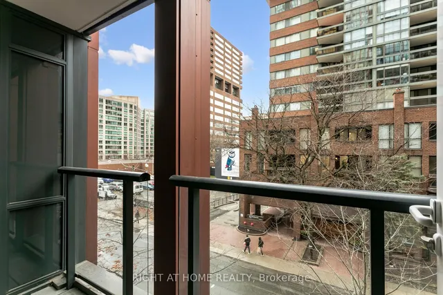 Additional image 29 of 32 Davenport Rd Unit 311