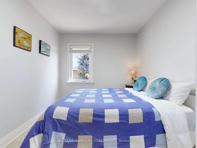 Additional image 24 of 9 Lesmount Ave