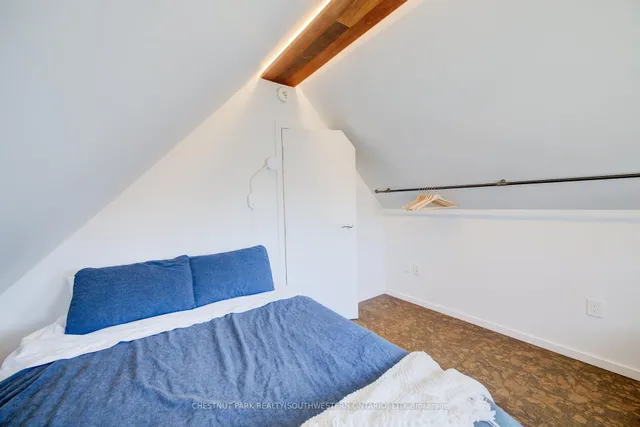 Additional image 38 of 23 Richmond Ave