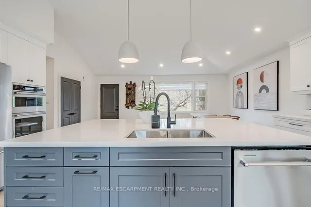 Additional image 10 of 564 Maplehill Dr