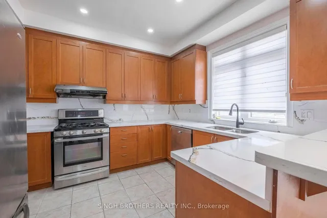 Additional image 31 of 78 Mainard Cres