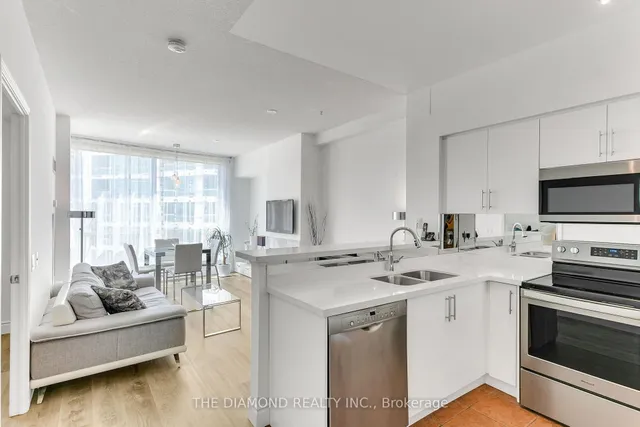 Additional image 7 of 5 Marine Parade Dr Unit 327